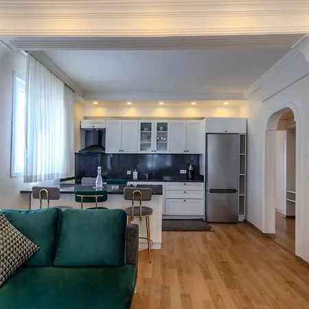 Dilek 아파트호텔