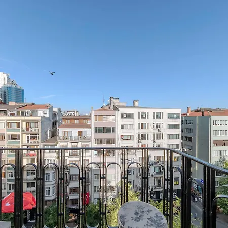Dilek * Istambul