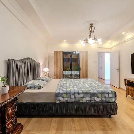 Aparthotel Dilek *