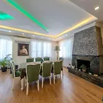 Dilek Istanbul