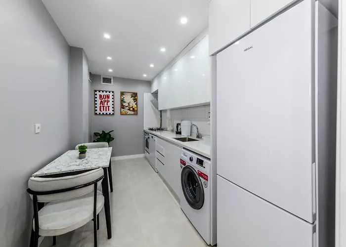 Dilek מלון דירות *